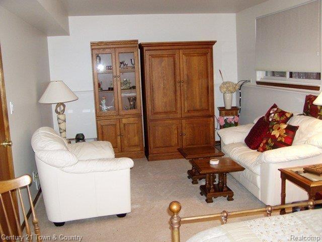545 Golf Road Lapeer, MI 48446 - Photo 16 of 25 P1010356.JPG