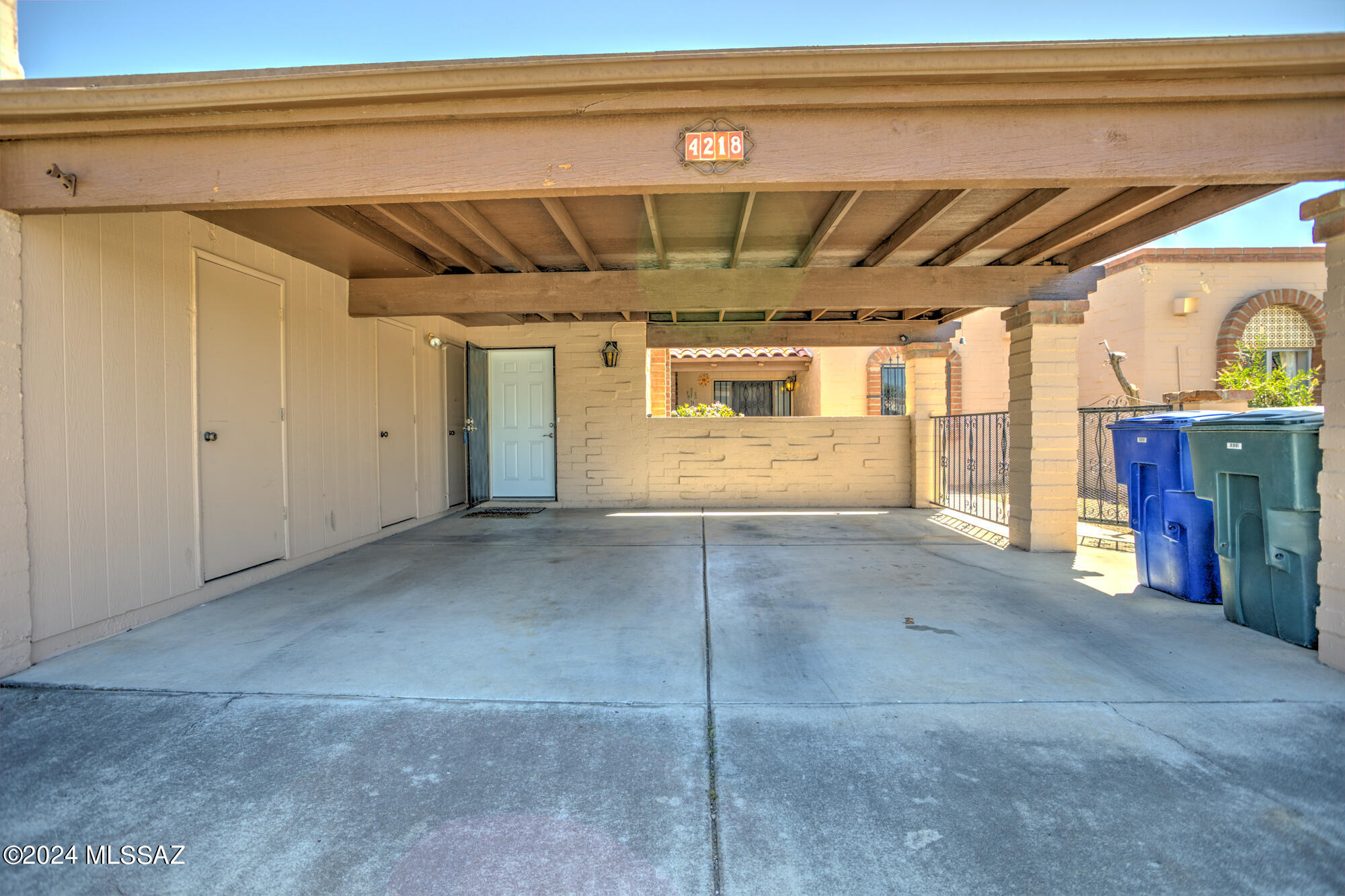 4218 East Presidio Road Tucson, AZ 85712 - Photo 6 of 28 Gallery Image 6