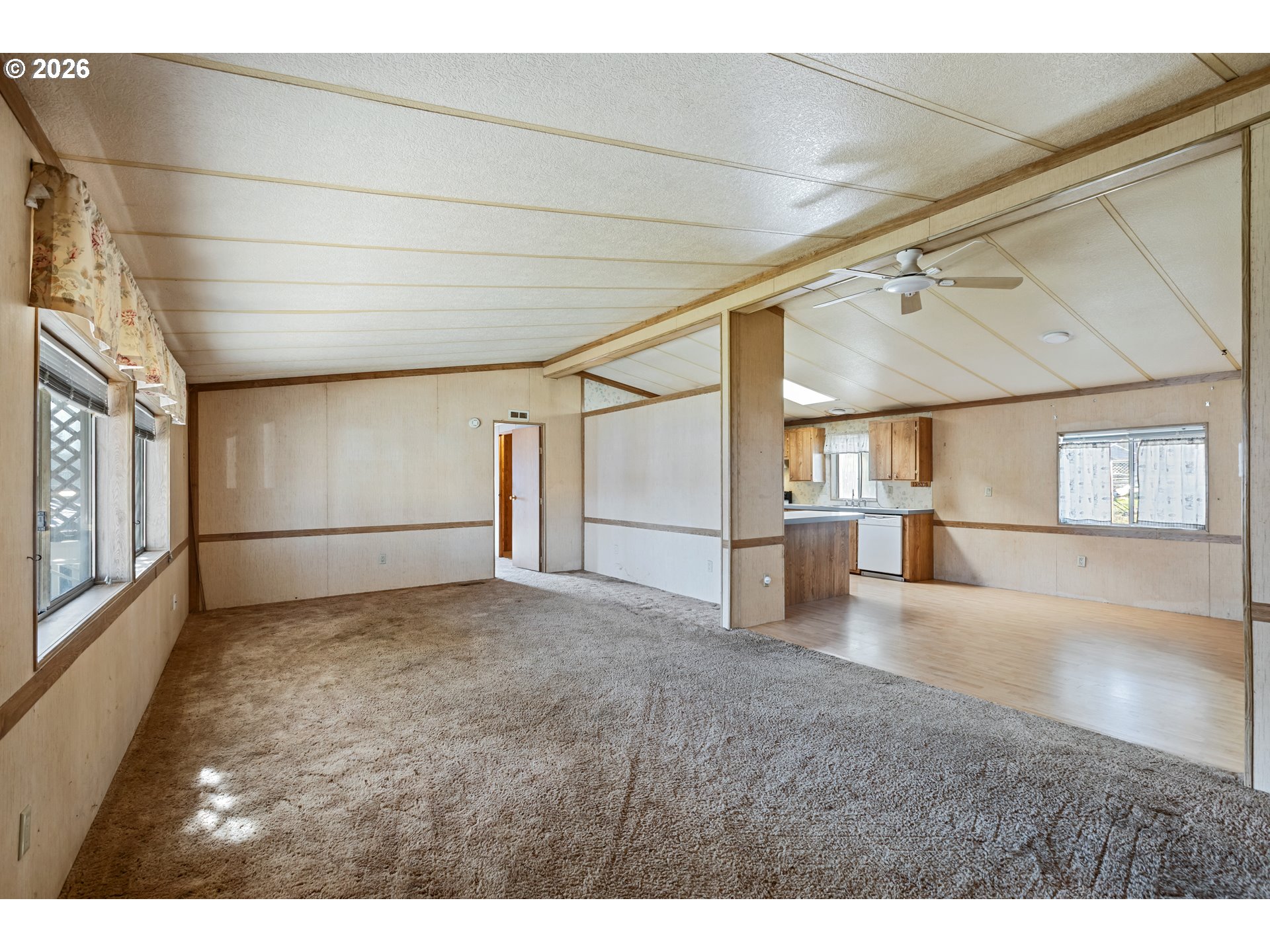 871 Meadowood Drive Winston, OR 97496 - Photo 14 of 38