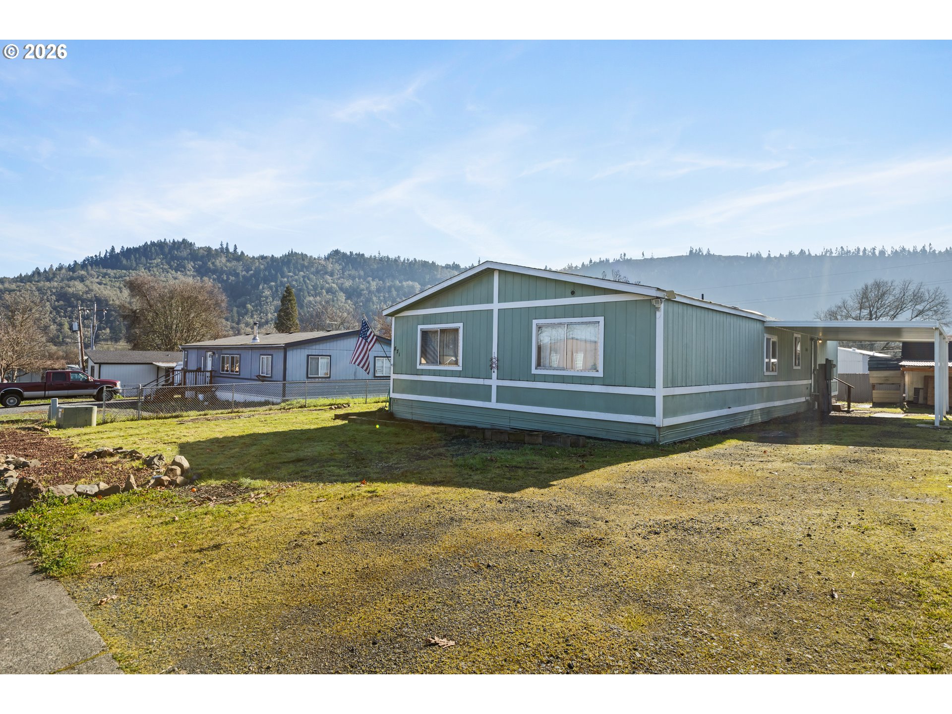 871 Meadowood Drive Winston, OR 97496 - Photo 5 of 38