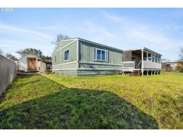 $220,000 | 871 Meadowood Drive, Winston, OR 97496