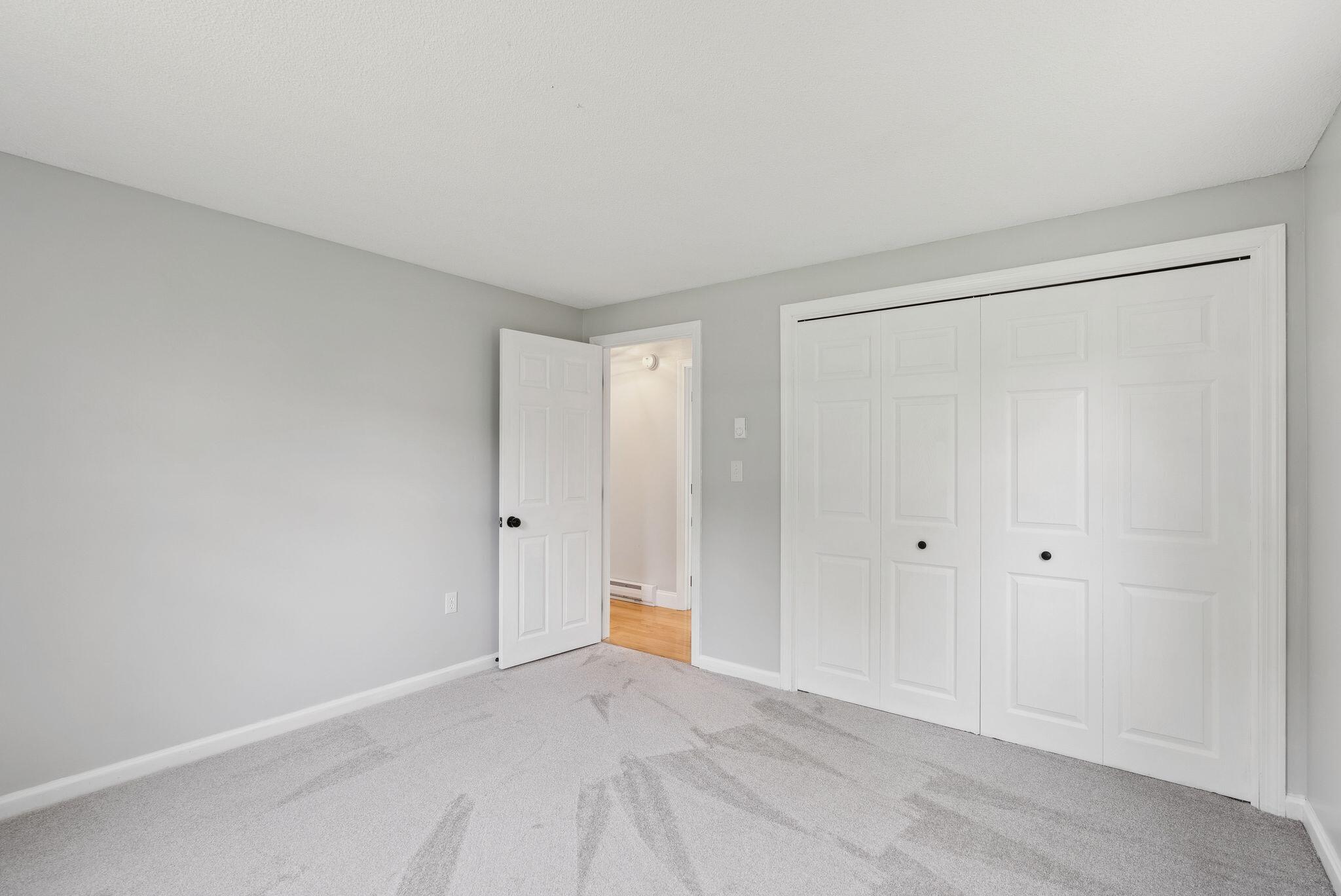 109 Hearn Road Saco, ME 04072 - Photo 19 of 41 40_DSC09786