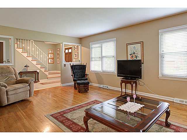 5893 Rocky Rill Road Columbus, OH 43235 - Photo 3 of 25 Gallery Image 3