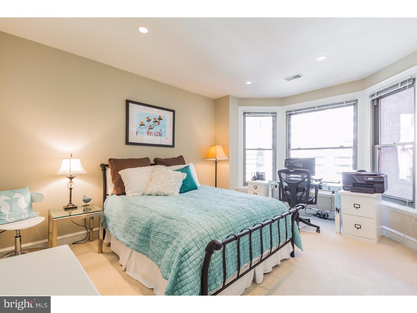 1811 Chestnut Street, Unit 701 Philadelphia, PA 19103 - Photo 15 of 25