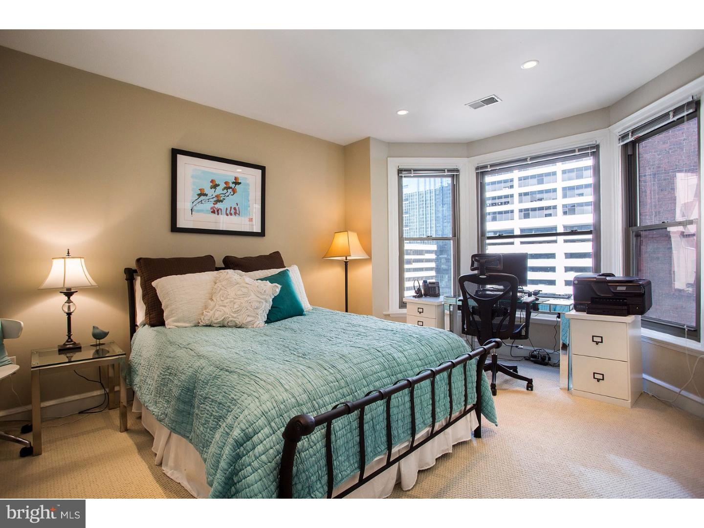 1811 Chestnut Street, Unit 701 Philadelphia, PA 19103 - Photo 18 of 25