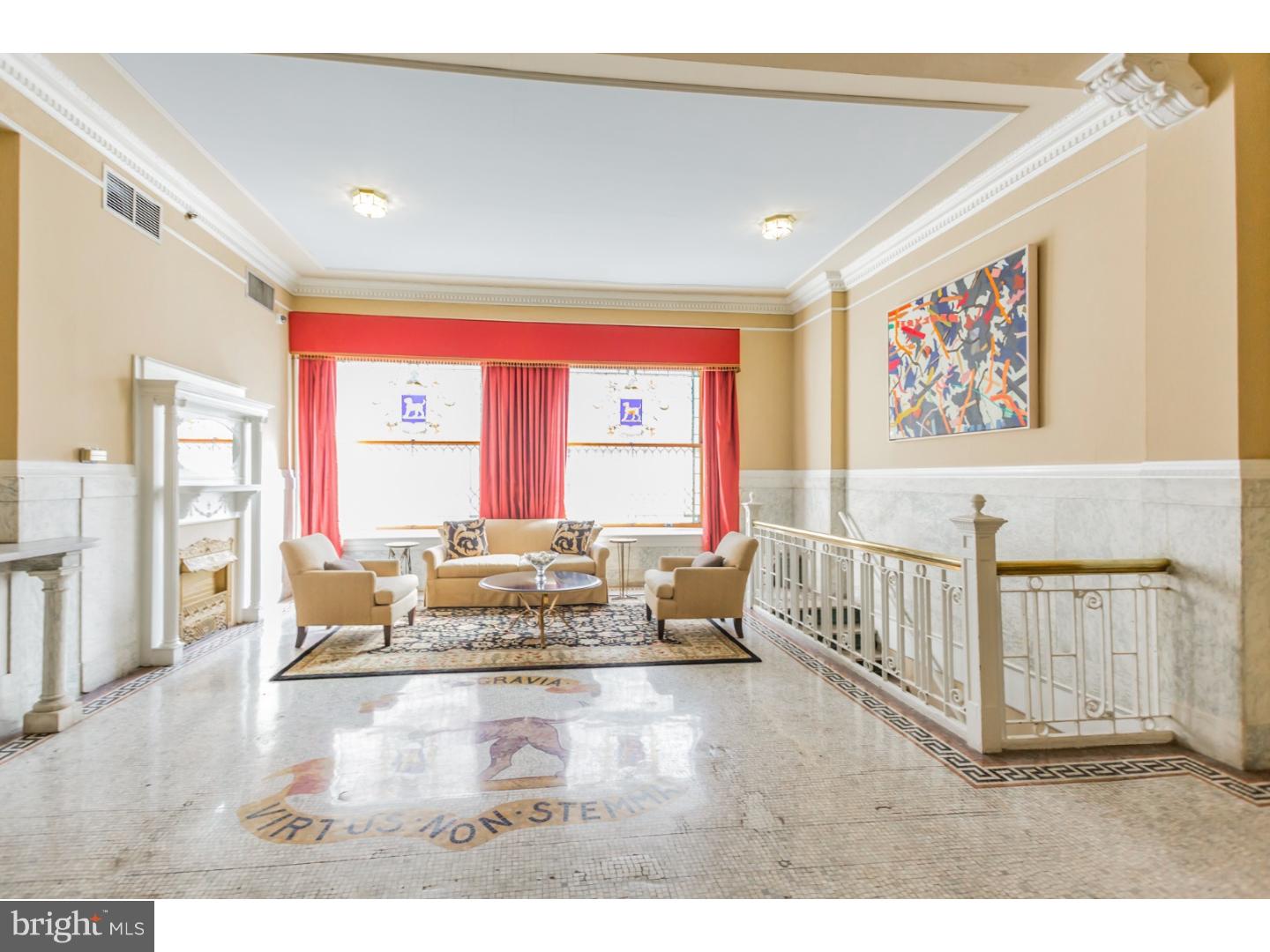1811 Chestnut Street, Unit 701 Philadelphia, PA 19103 - Photo 24 of 25