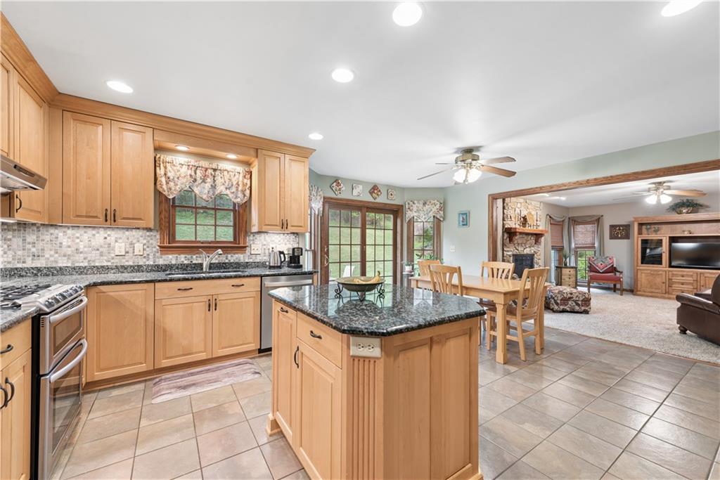 3819 Hill Road Allison Park, PA 15101 - Photo 8 of 39