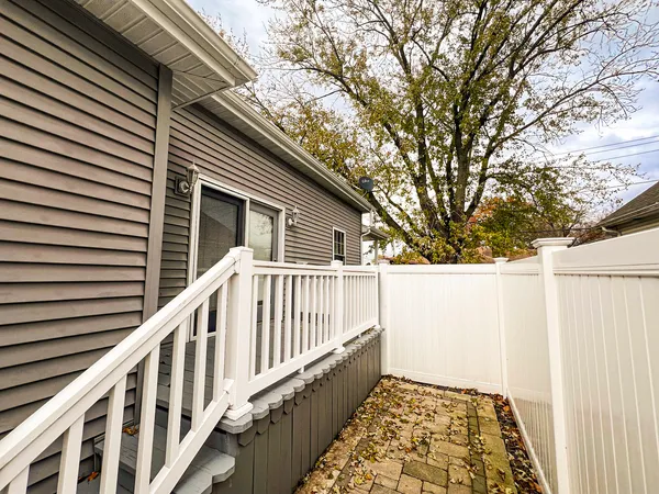 $179,000 | 402 South Illinois Street, Streator, IL 61364
