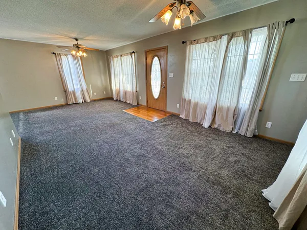 $179,000 | 402 South Illinois Street, Streator, IL 61364