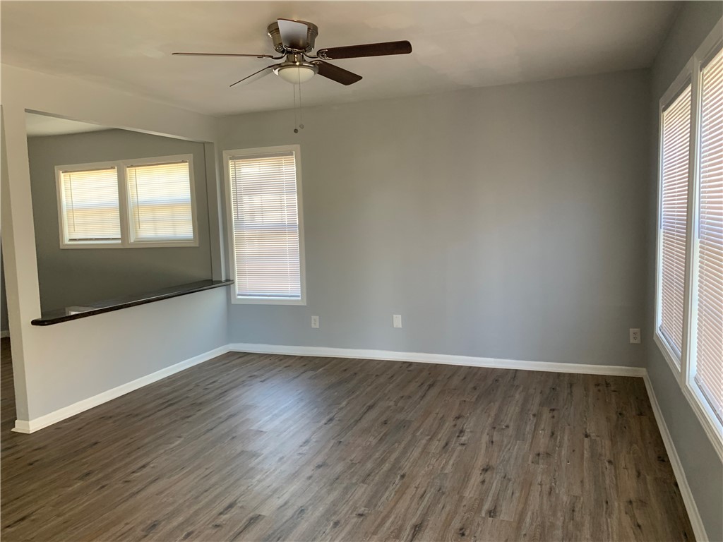 3629 Lawnview Street Corpus Christi, TX 78411 - Photo 2 of 11