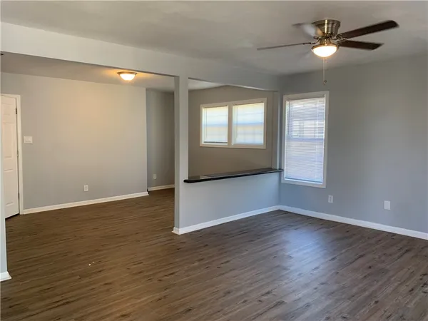 $1,595 | 3629 Lawnview Street, Corpus Christi, TX 78411