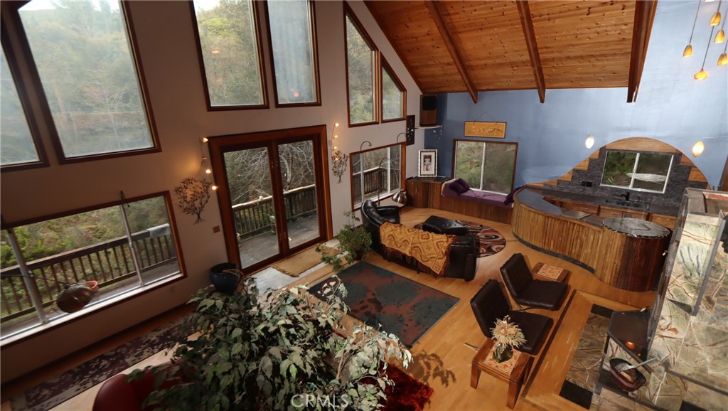 9400 McKinley Road Kelseyville, CA 95451 - Photo 7 of 31 a living room with furniture