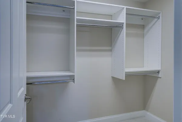 $1,075,000 | 405 Heather View Drive, Jonesborough, TN 37659