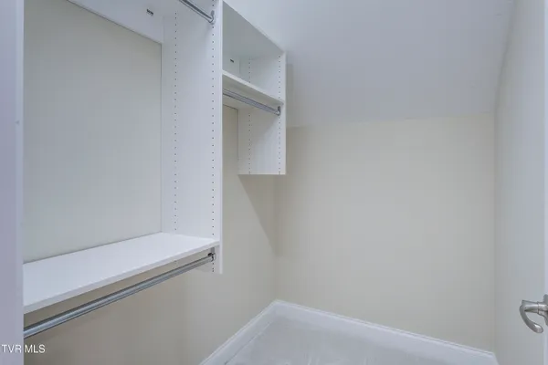 $1,075,000 | 405 Heather View Drive, Jonesborough, TN 37659