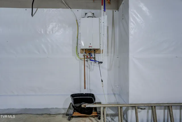 $1,099,000 | 405 Heather View Drive, Jonesborough, TN 37659