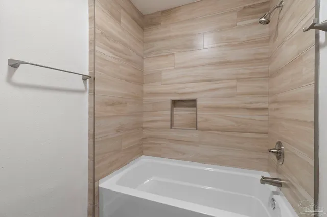 $550,000 | 800 Shadow Ridge Drive, Pensacola, FL 32514