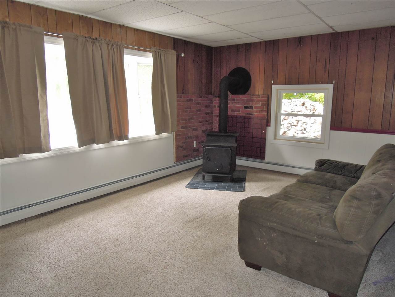 822 Plain Road, Unit R Hinsdale, NH 03451 - Photo 12 of 31