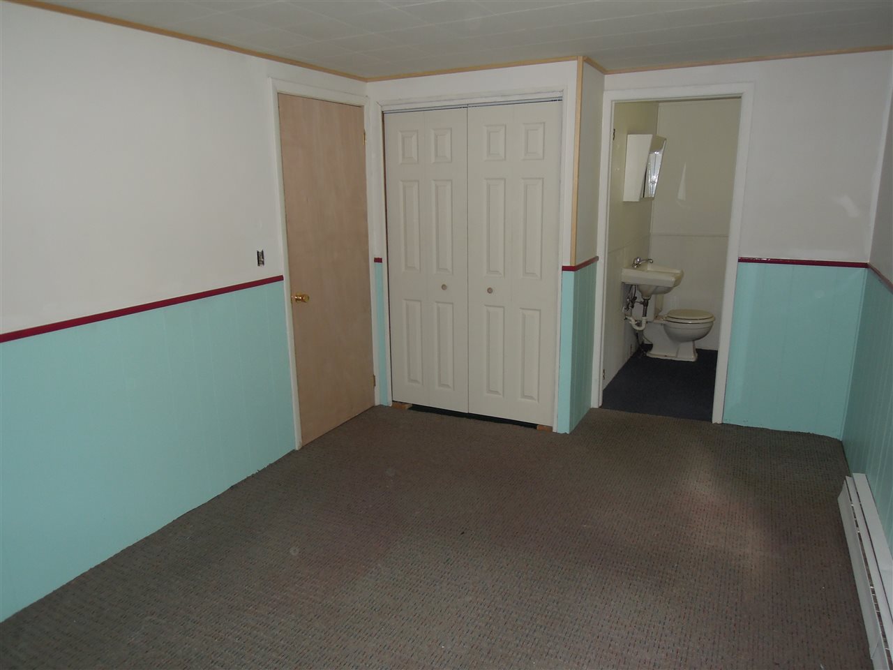 822 Plain Road, Unit R Hinsdale, NH 03451 - Photo 17 of 31