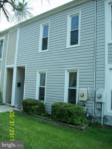 17632 Shady Spring Terrace Gaithersburg, MD 20877 - Photo 17 of 17 Exterior (Main)