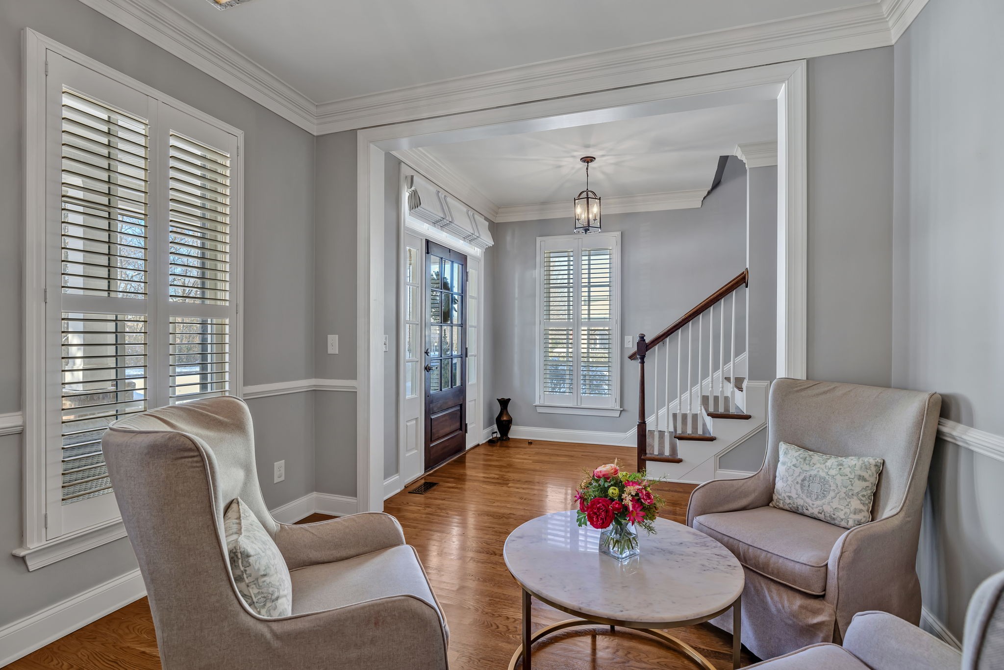 1302 Jewell Avenue Franklin, TN 37064 - Photo 12 of 68 a living room with furniture or couch and a potted plant