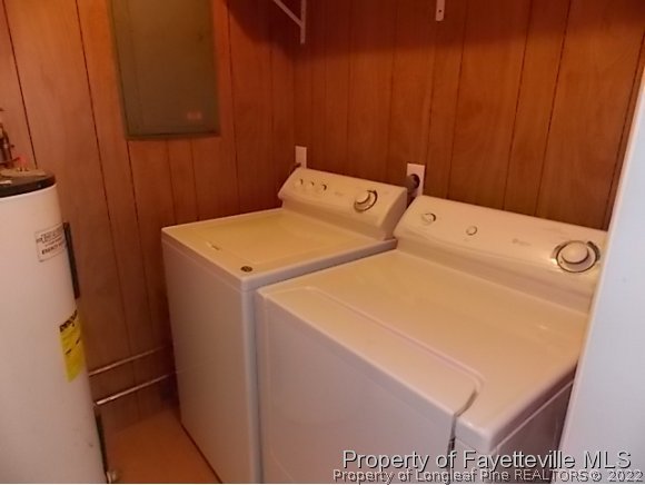 3697 Union Church Road Carthage, NC 28327 - Photo 16 of 25 a utility room with dryer and washer
