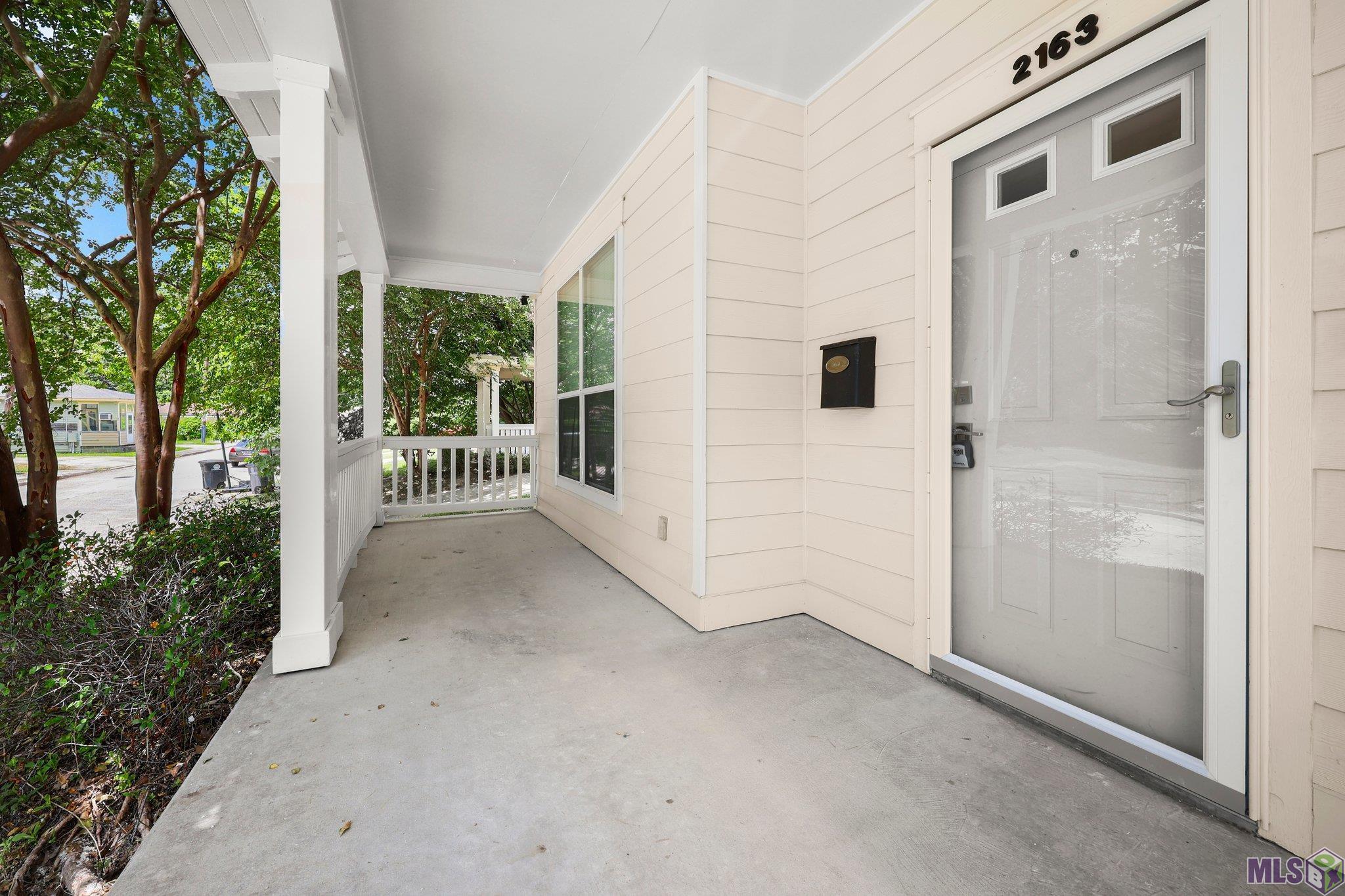 2163 Colorado Street Baton Rouge, LA 70802 - Photo 3 of 20