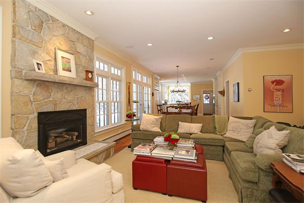 89 Sunset Road Weston, MA 02493 - Photo 4 of 29