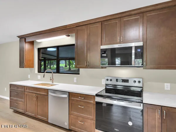 $769,000 | 2024 Cravens Drive, Crossville, TN 38572