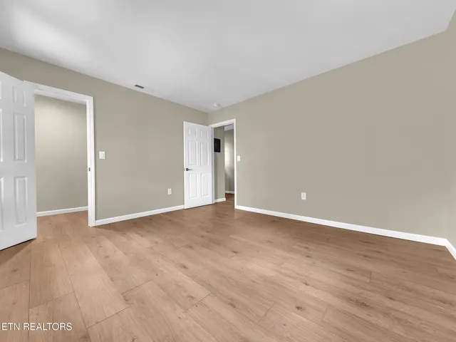 $769,000 | 2024 Cravens Drive, Crossville, TN 38572