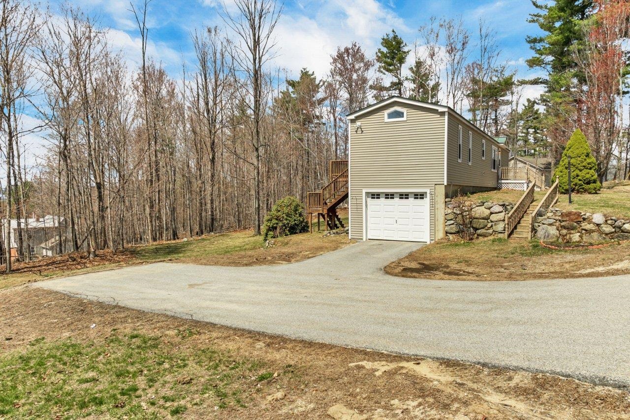 8 Sunset Hill Road Meredith, NH 03253 - Photo 3 of 35