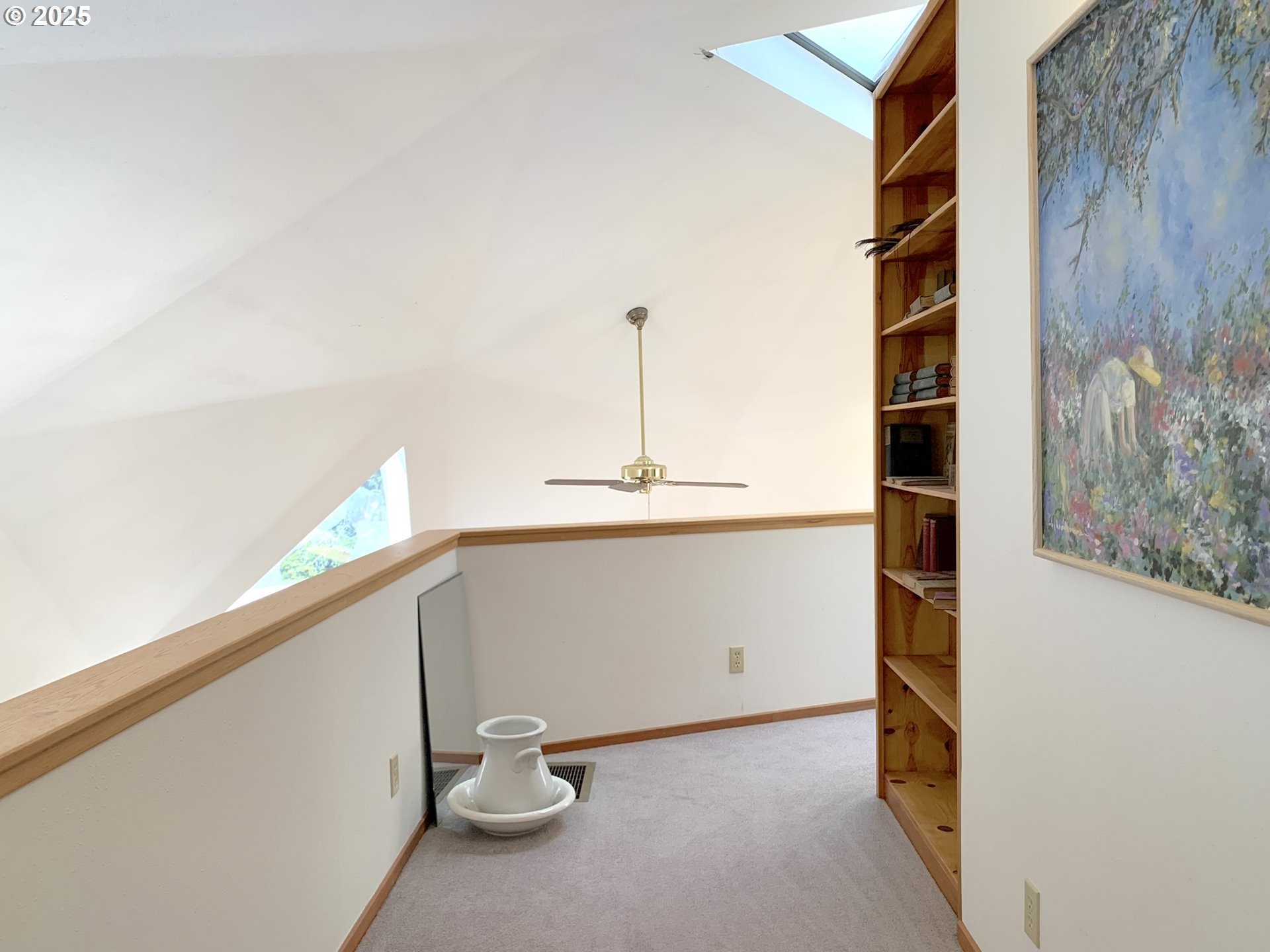 23555 Suttle Road Veneta, OR 97487 - Photo 19 of 48 Loft