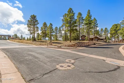 $700,000 | 3401 South Brown Sage Court, Unit 261, Flagstaff, AZ 86005