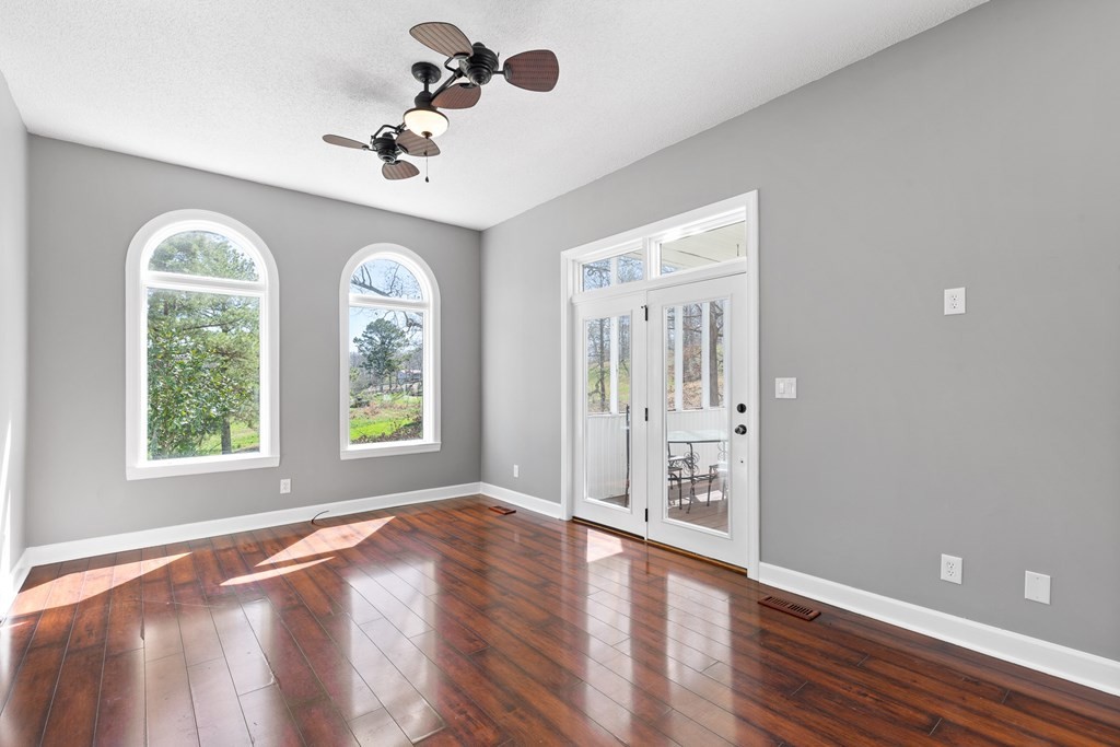 449 White Oak Road Northwest Cleveland, TN 37312 - Photo 12 of 30 Gallery Image 12