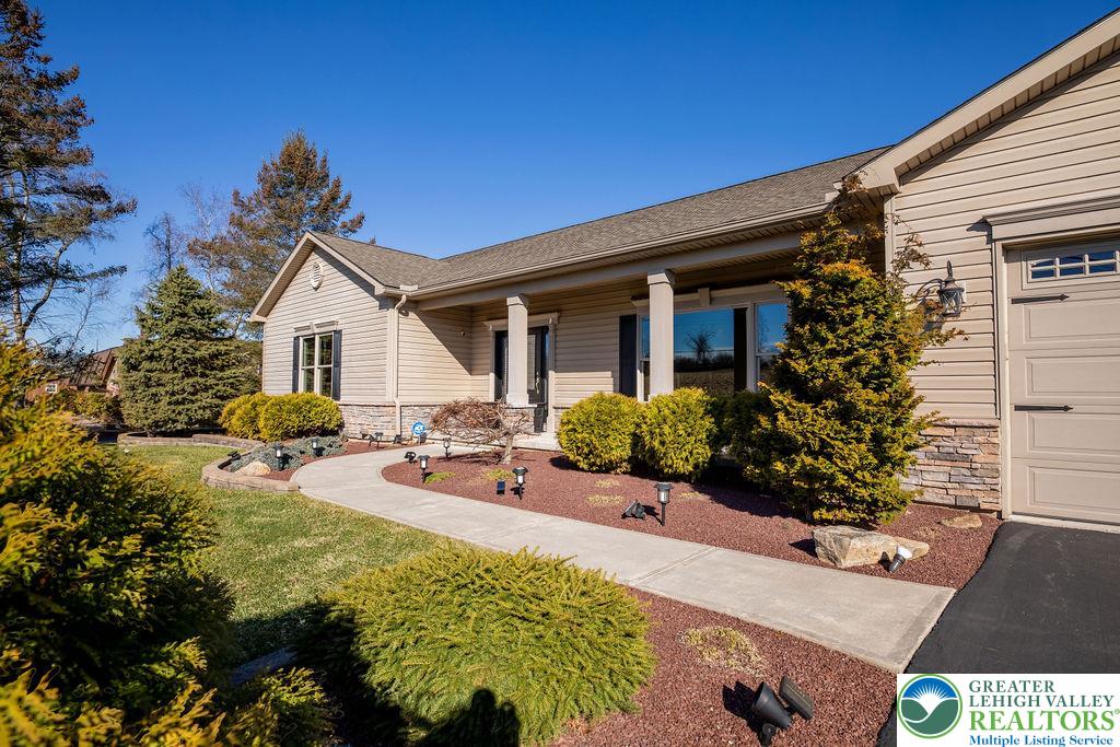 4934 Steuben Road Nazareth, PA 18064 - Photo 3 of 56 Gallery Image 3