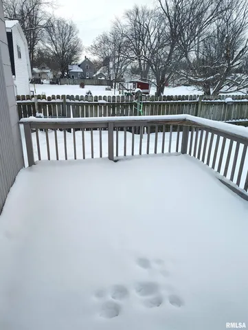 $95,900 | 702 North Ave C, Canton, IL 61520