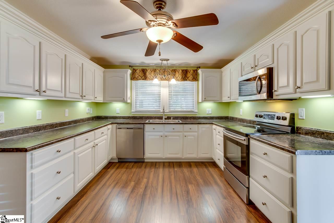 111 Garrison Street Easley, SC 29640 - Photo 12 of 36 Gallery Image 12