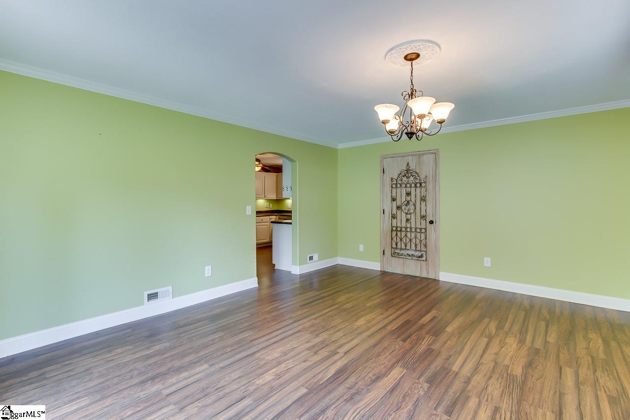 111 Garrison Street Easley, SC 29640 - Photo 19 of 36 Gallery Image 19