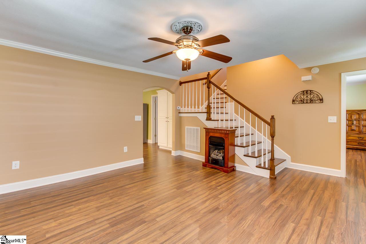 111 Garrison Street Easley, SC 29640 - Photo 8 of 36 Gallery Image 8