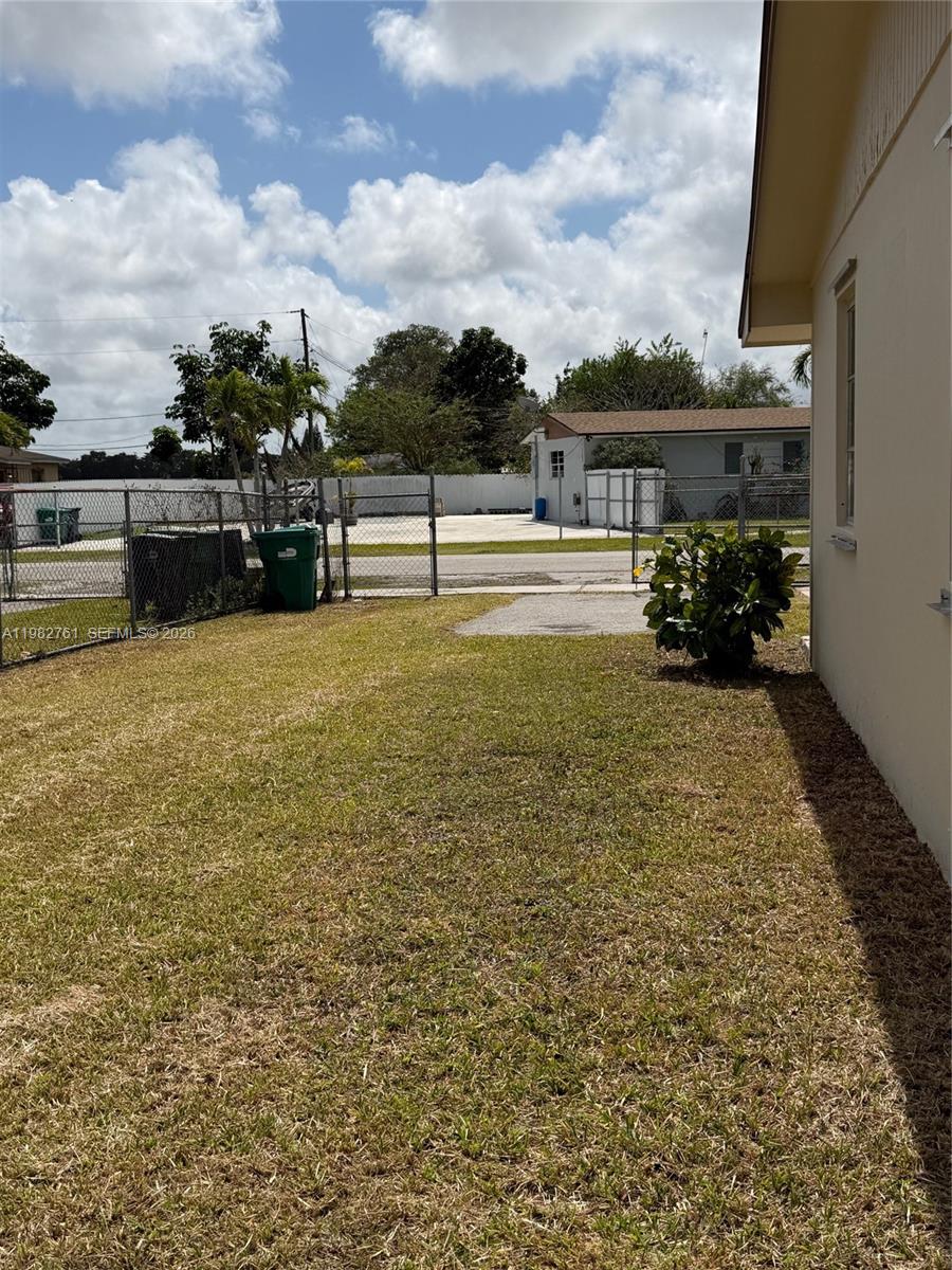 14865 Southwest 302nd Street Homestead, FL 33033 - Photo 16 of 18 a view of a basket ball ground