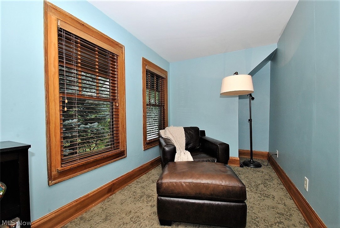 2570 Coventry Road Cleveland, OH 44120 - Photo 26 of 35 Second floor sitting room. Great office or homework space.