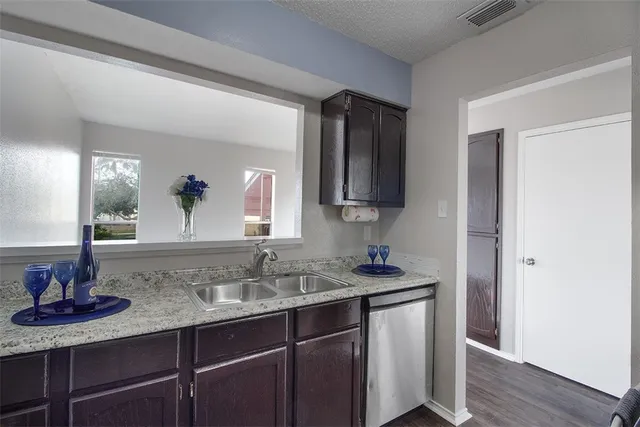 $84,900 | 6702 Everhart Road, Unit O106, Corpus Christi, TX 78413