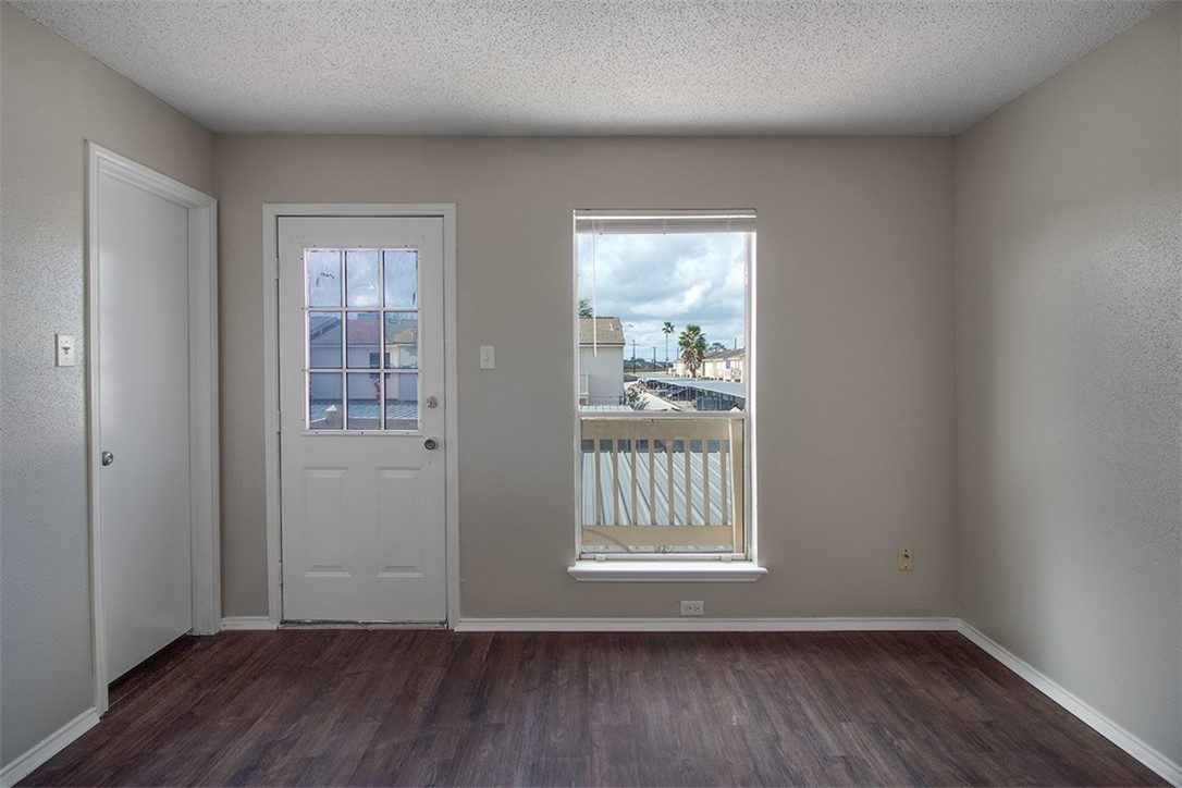 6702 Everhart Road, Unit O106 Corpus Christi, TX 78413 - Photo 19 of 22