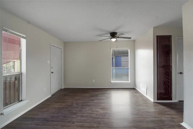 $84,900 | 6702 Everhart Road, Unit O106, Corpus Christi, TX 78413