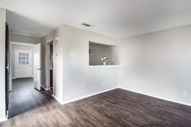 $84,900 | 6702 Everhart Road, Unit O106, Corpus Christi, TX 78413