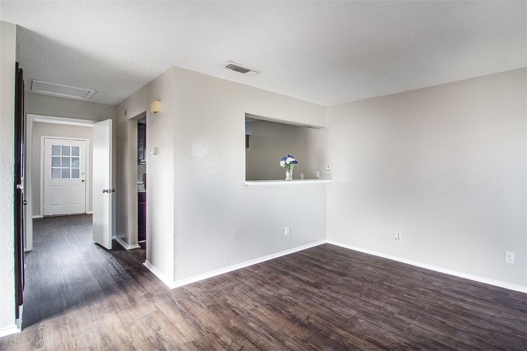 6702 Everhart Road, Unit O106 Corpus Christi, TX 78413 - Photo 9 of 22