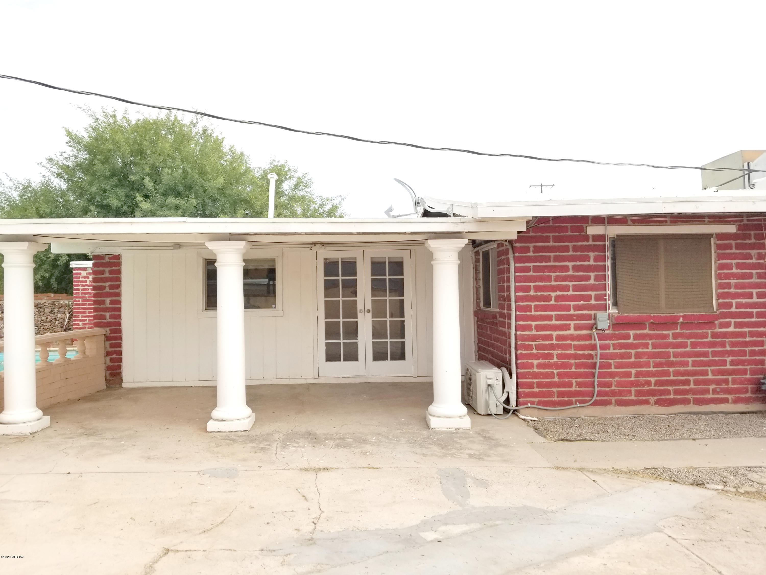 3910 East Kleindale Road Tucson, AZ 85712 - Photo 5 of 25 Gallery Image 5