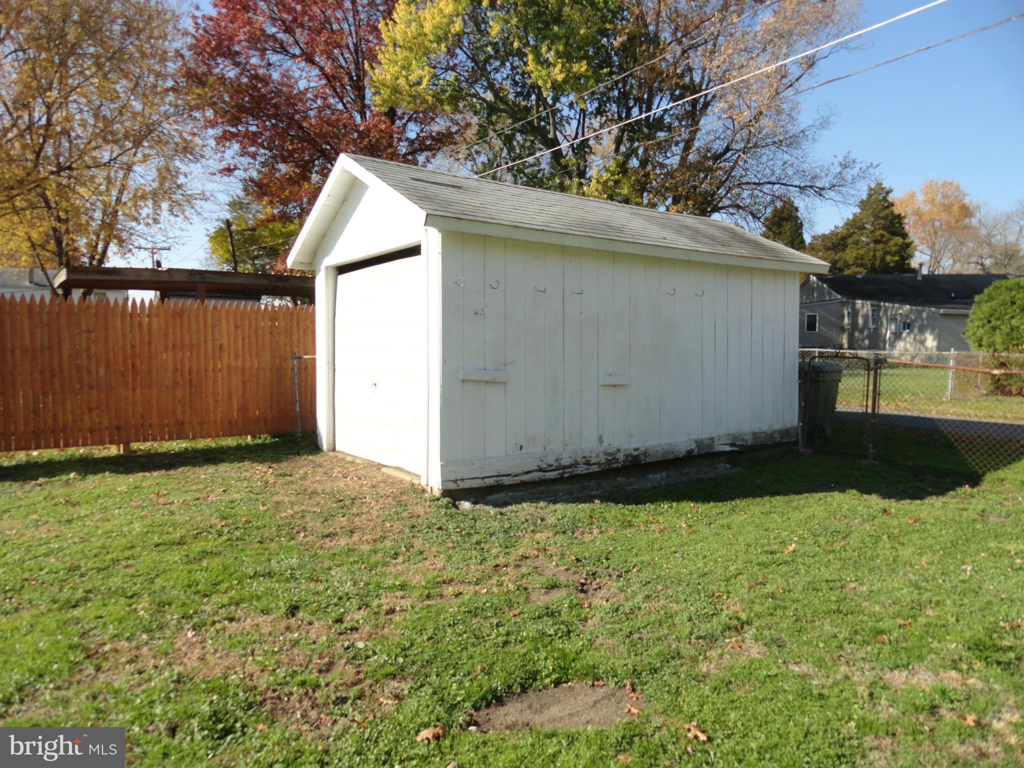160 Post Road Aberdeen, MD 21001 - Photo 17 of 19 Exterior (Rear)