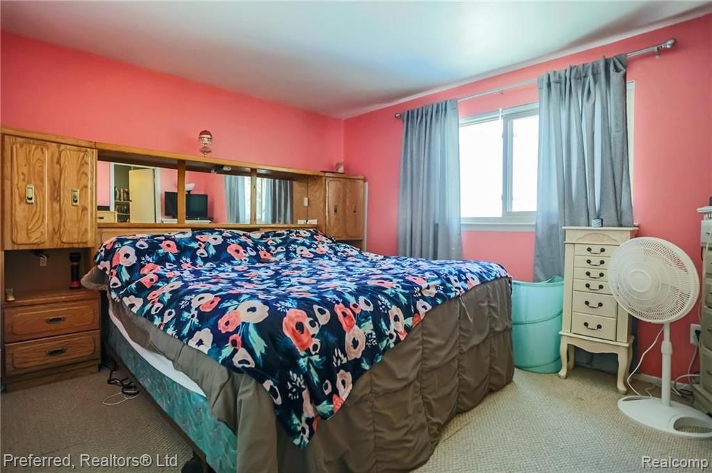 42260 Saltz Road Canton, MI 48187 - Photo 14 of 29