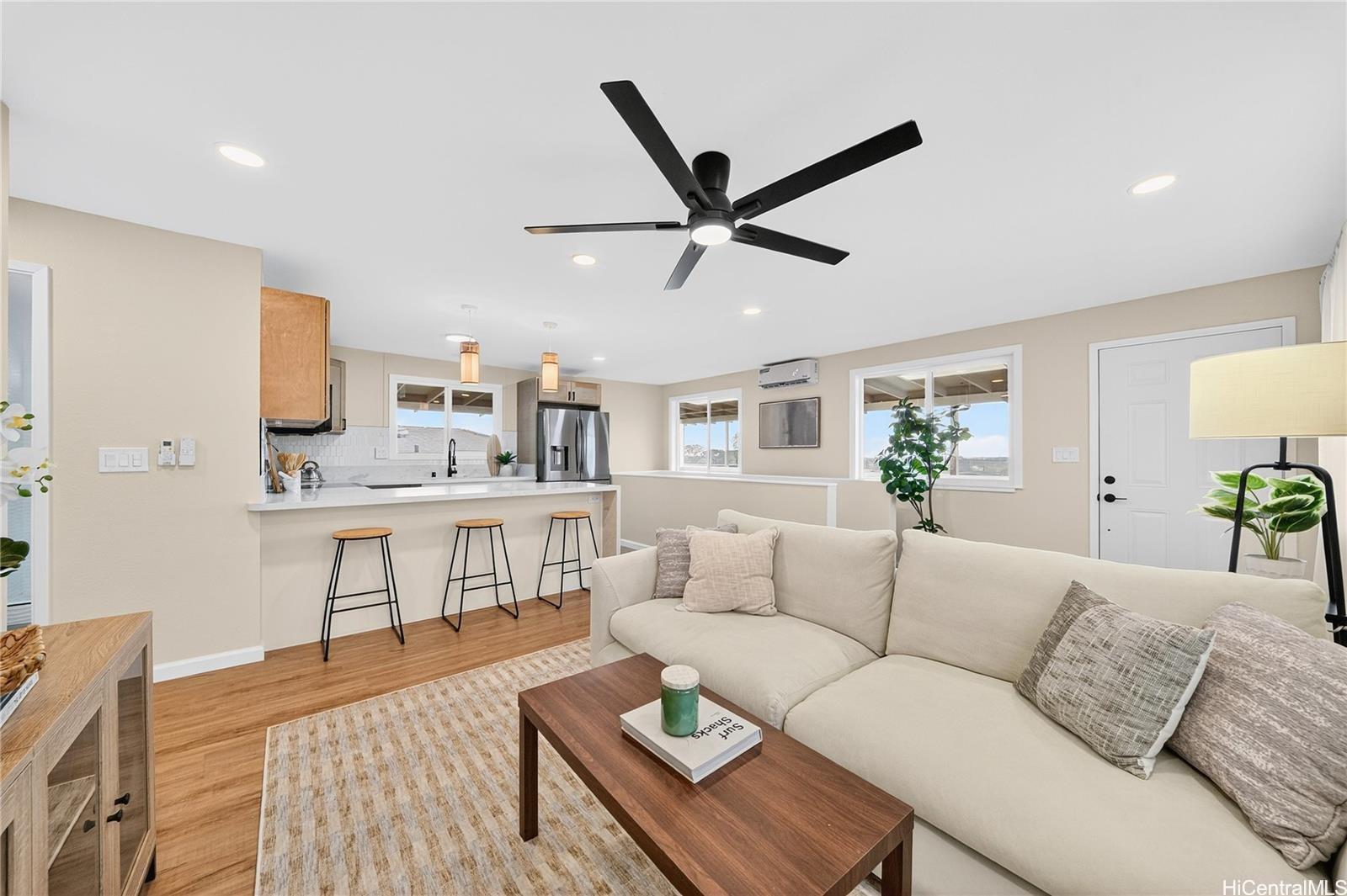 4124 Likini Street Honolulu, HI 96818 - Photo 4 of 25