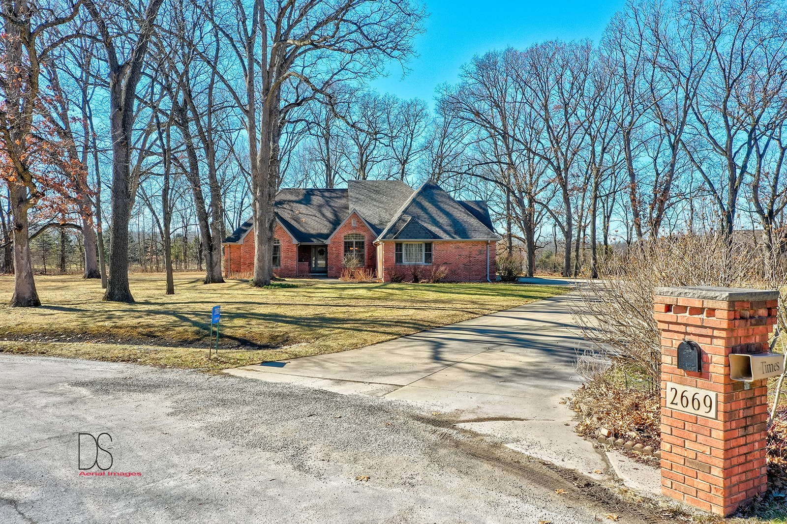 2669 East 1559th Road Ottawa, IL 61350 - Photo 1 of 49